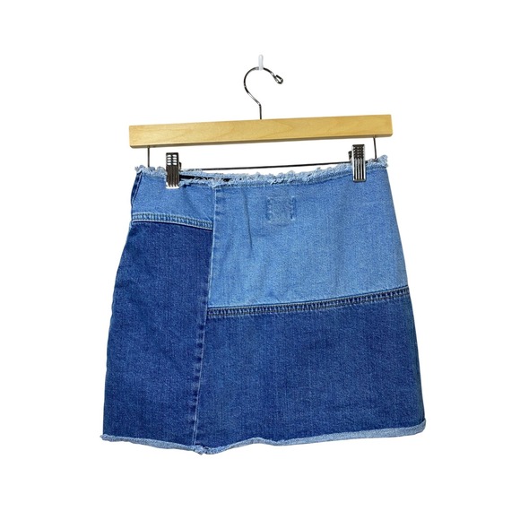 BDG Urban Outfitters Patchwork Denim Wrap Mini Skirt Blue Size S Raw Hem Pocket - Picture 3 of 7